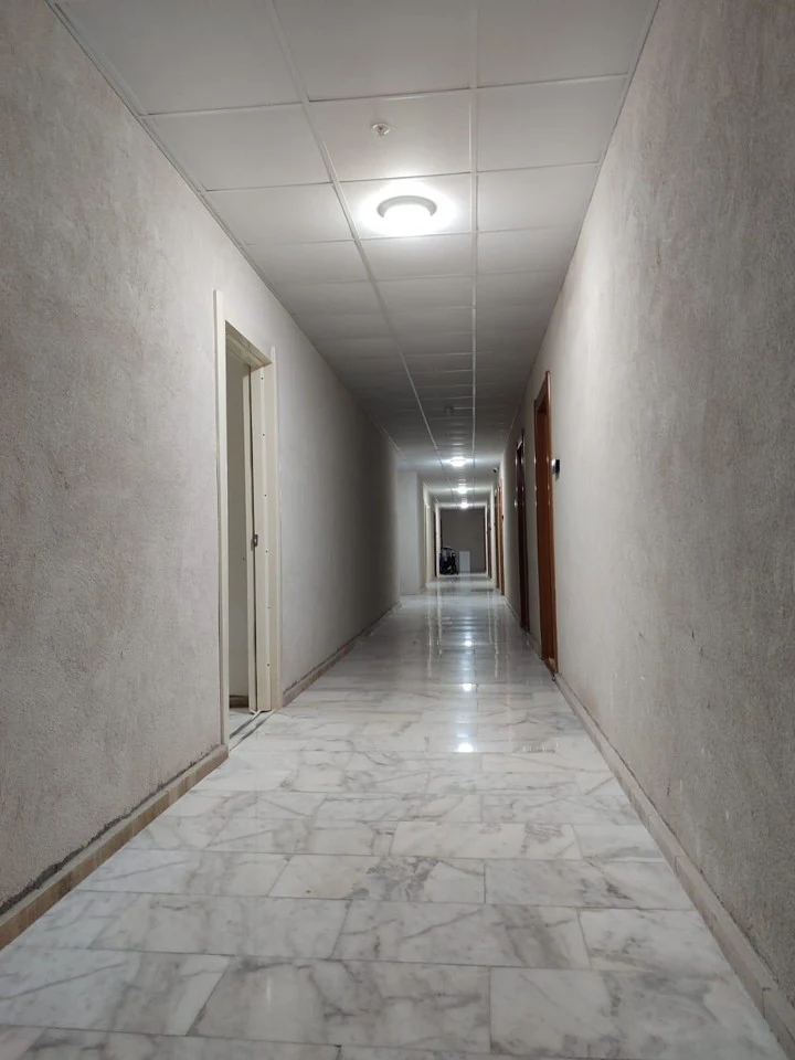 Residential corridor inside Ande Tower 2